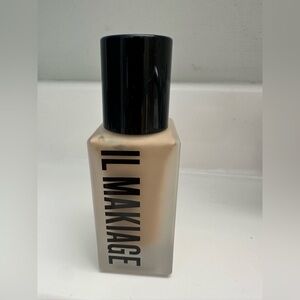 IL MAKIAGE Foundation